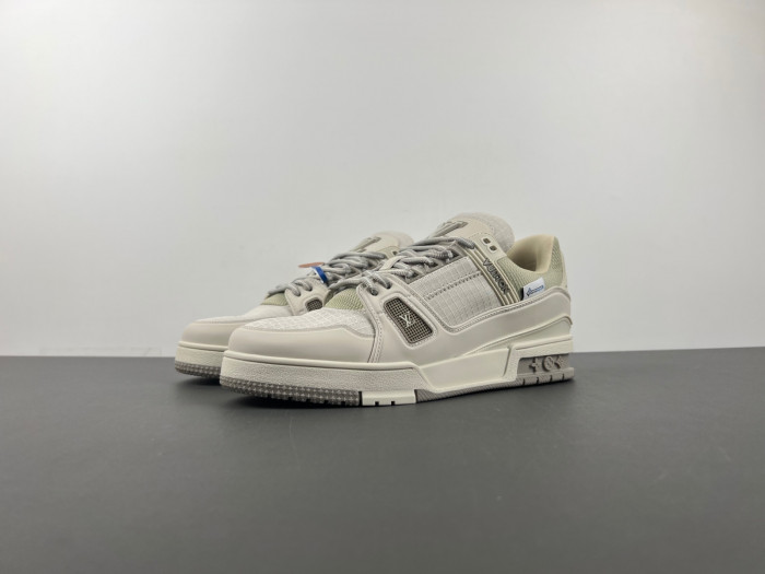 LV TRAINER SNEAKER LVT-000630