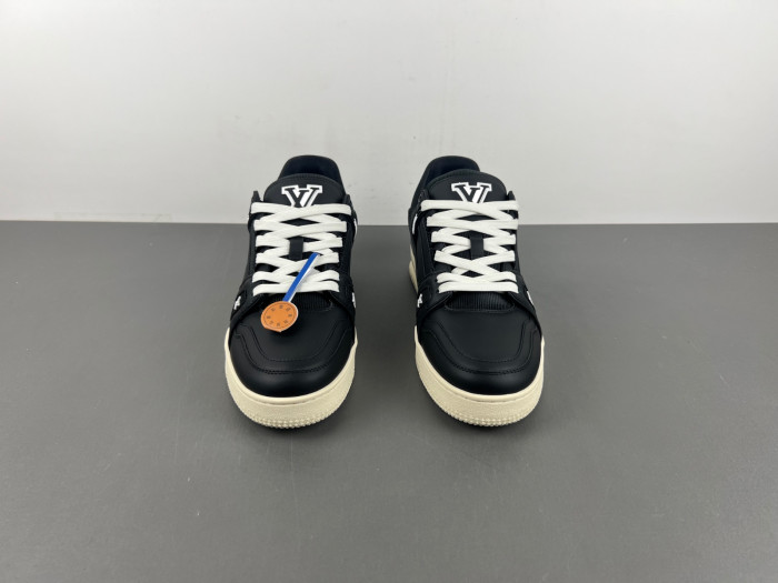 LV TRAINER SNEAKER LVT-000628