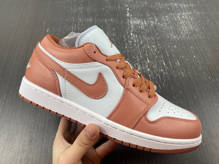Jordan 1 Low Sky J Orange DC0774-080