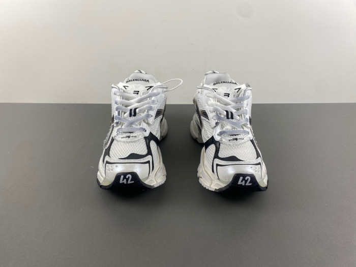 RUNNER SNEAKER RS096