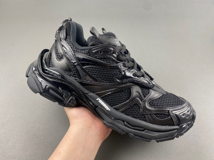 RUNNER SNEAKER RS108