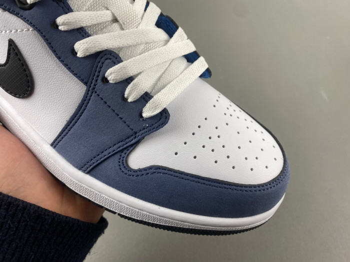 Air Jordan 1 Low GS 
