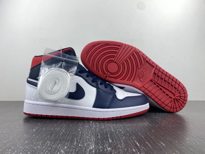 Jordan 1 Mid SE USA 852542-104