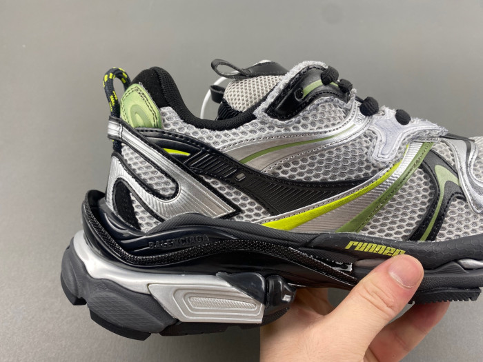 RUNNER SNEAKER RS109