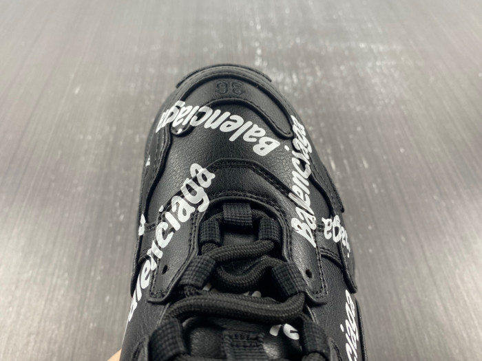 TRIPLES TRAINER SNEAKERS 2000081