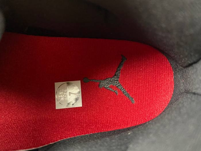 AIR JORDAN 11 “Bred Velvet” DB5457-061