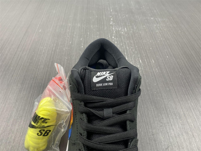 Nike SB Dunk Low Polaroid DH7722-001