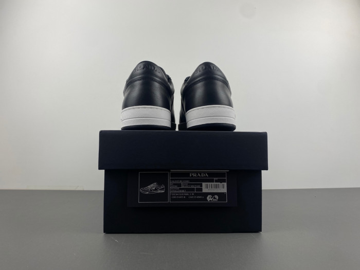 Pra*a snekaers p000106