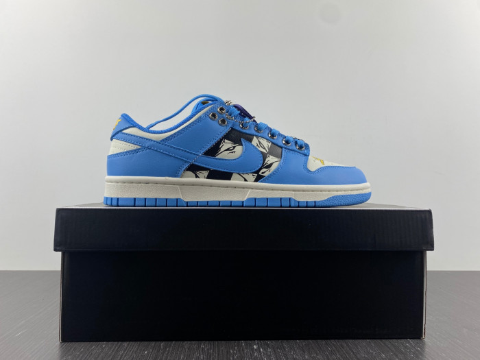 nike dunk low Ch*0me He**ts