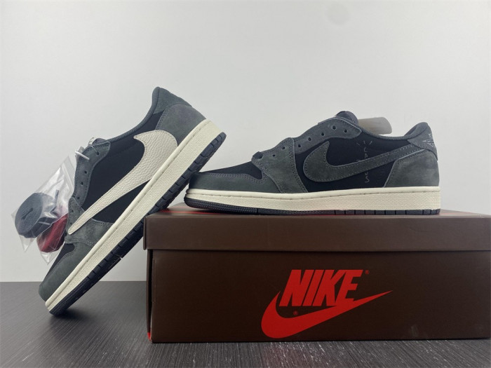 Travis Scott x Air Jordan 1 Low OG “Black/Phantom”