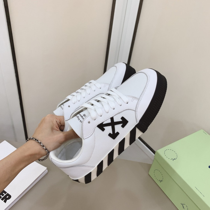 OFW Sneakers OW20240803