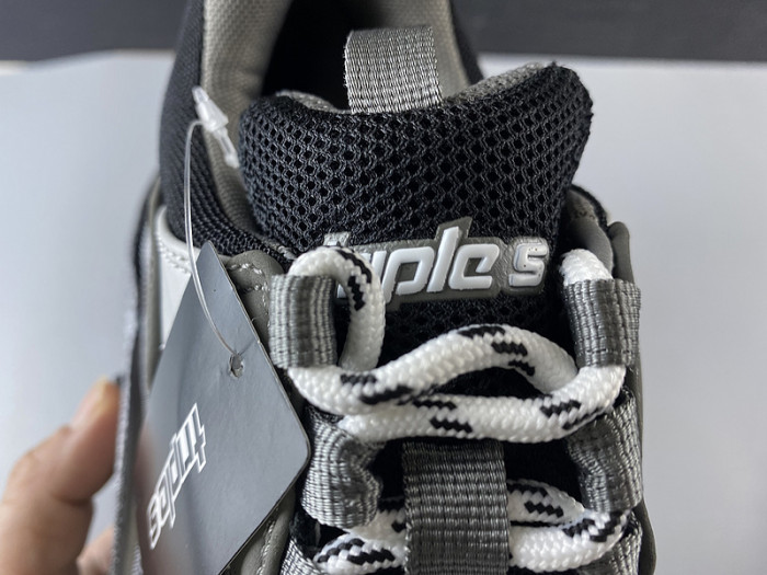 TRIPLES TRAINER SNEAKERS 2000018