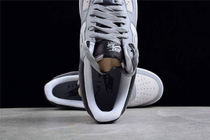 Nike Air Force 1 Low 