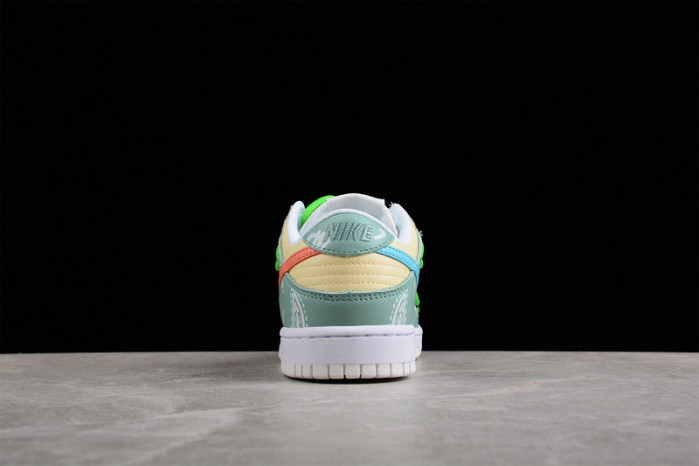 Nike SB Dunk Low DH9765-100