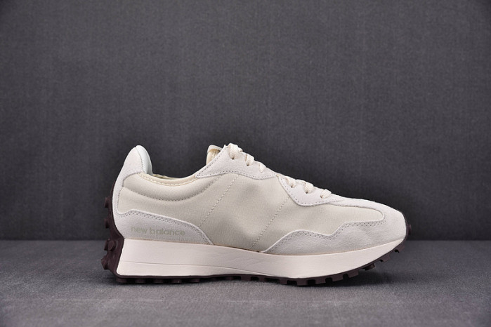 NEW BALANCE SNEAKER NB047