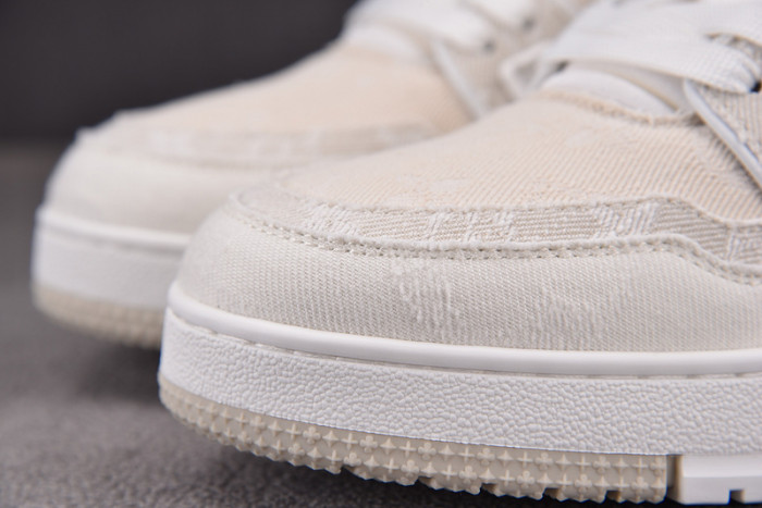 LV SNEAKER LV-000095