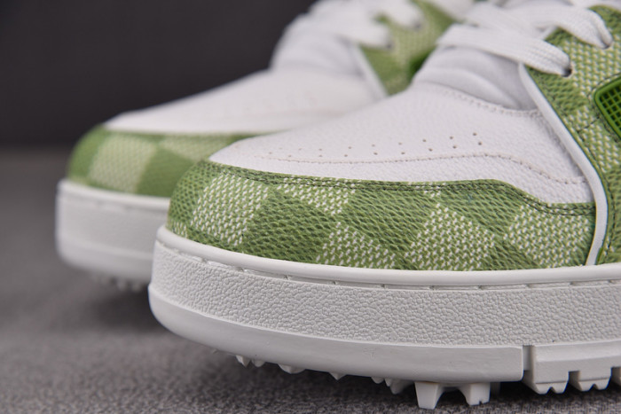 LV SNEAKER LV-000532