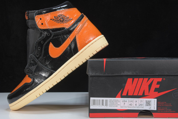 Air Jordan 1 Shattered Backboard 3.0 555088-028