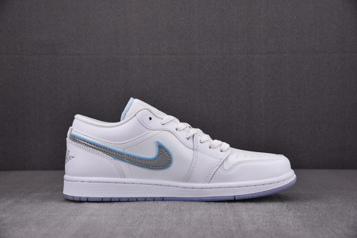 Jordan 1 Low SE Dare to Fly (W) FB1874-101