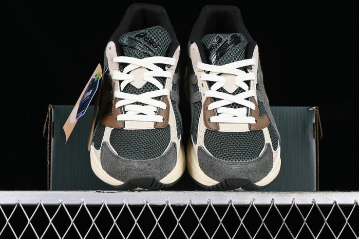 As*ic*s hal studios x gel 1130 