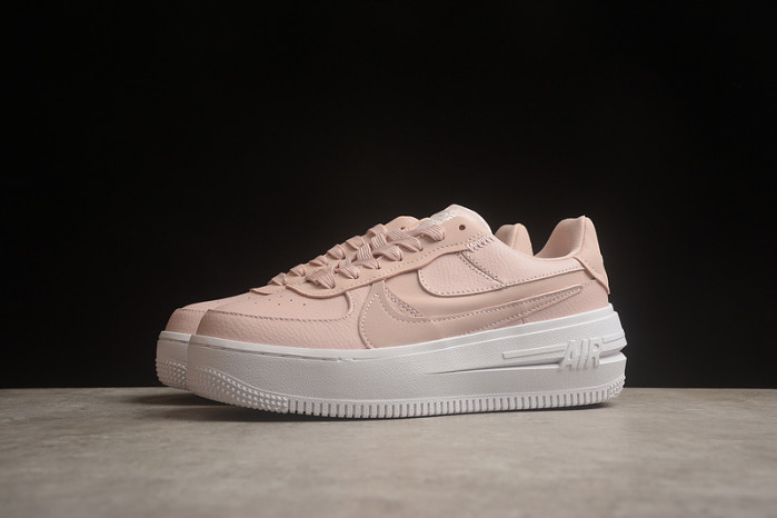 NIKE AIR FORCE 1 PLT.AF.ORM 