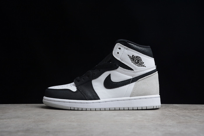 Air Jordan 1 High OG “Stage Haze” 555088-108