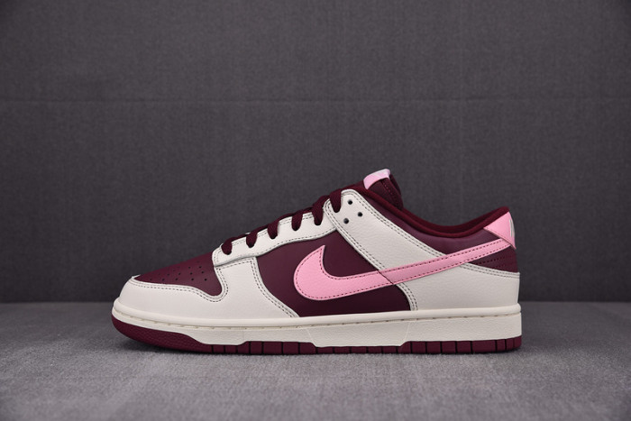 Nike Dunk Low "Valentine''s Day" DR9705-100