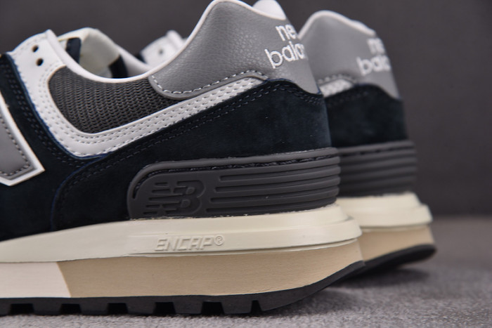 NEW BALANCE SNEAKER NB088