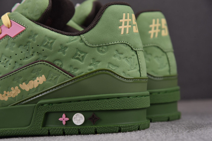 LV SNEAKER LV-000535