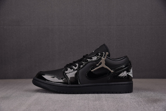 Air Jordan 1 Low “Black Croc” HJ7743-010