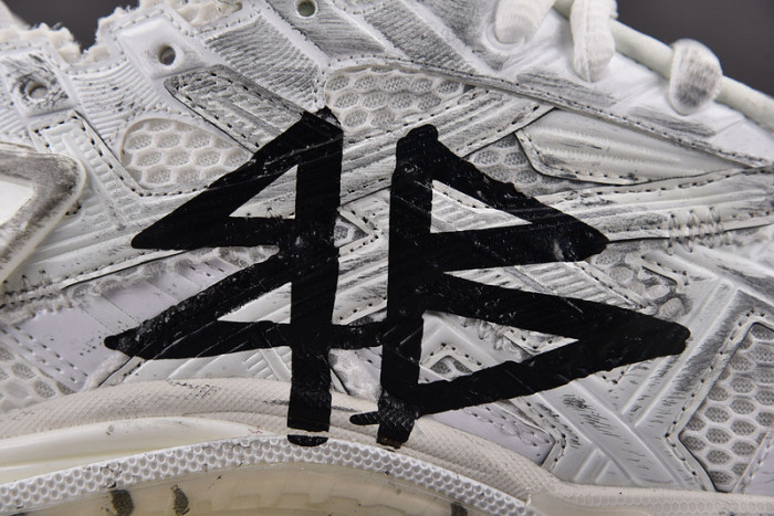 RUNNER SNEAKER RS056