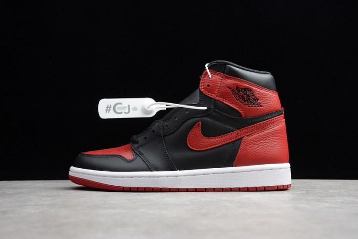 Air Jordan 1 Retro High OG ''Banned'' 2016 555088-001