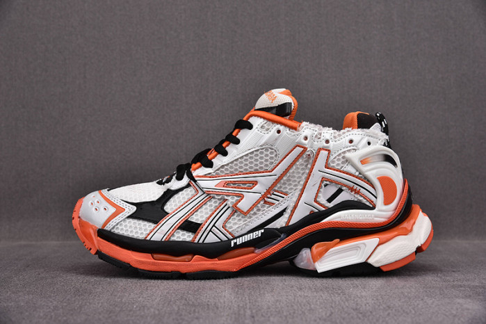 RUNNER SNEAKER RS029