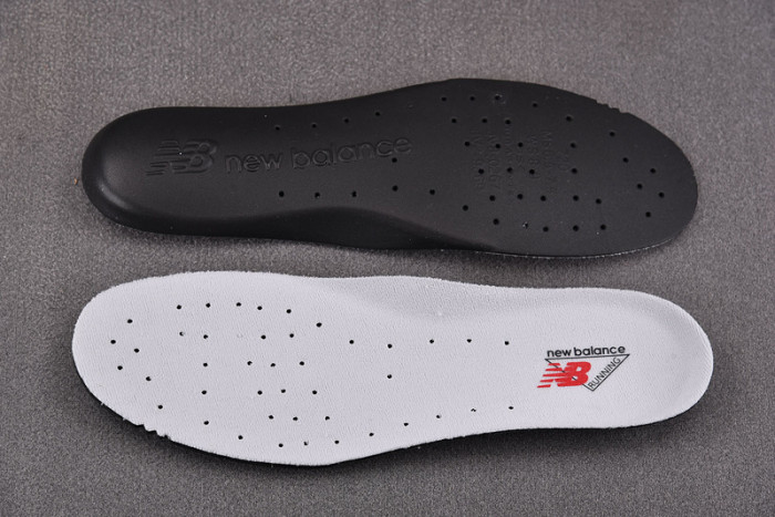 NEW BALANCE SNEAKER NB071