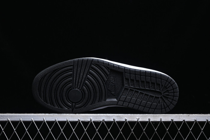 Air Jordan 1 Low “Panda Toe” HF3188-106