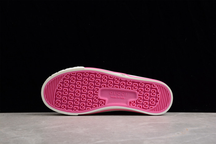 G*u*i* trainer sneaker79