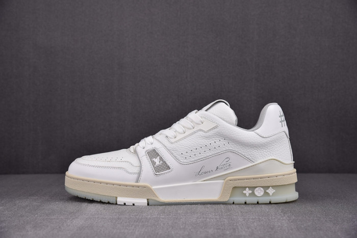 LV SNEAKER LV-000102
