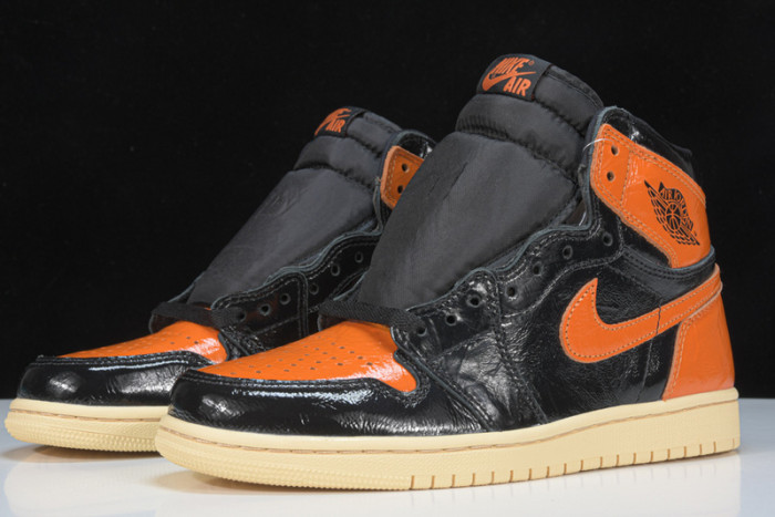 Air Jordan 1 Shattered Backboard 3.0 555088-028