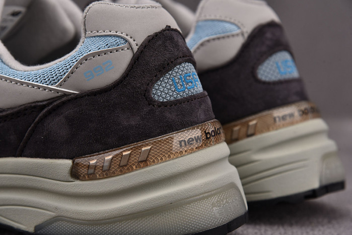 NEW BALANCE SNEAKER NB027