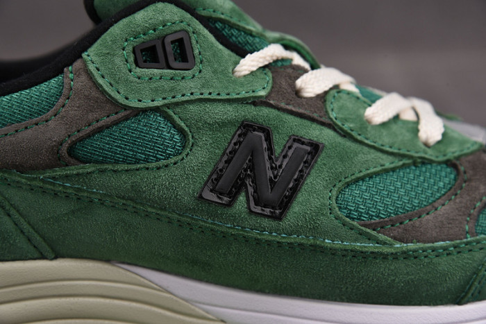 NEW BALANCE SNEAKER NB079
