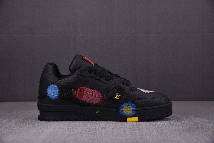 LV SNEAKER LV-000142