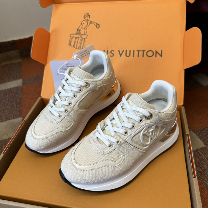 LV SNEAKER LV-000615