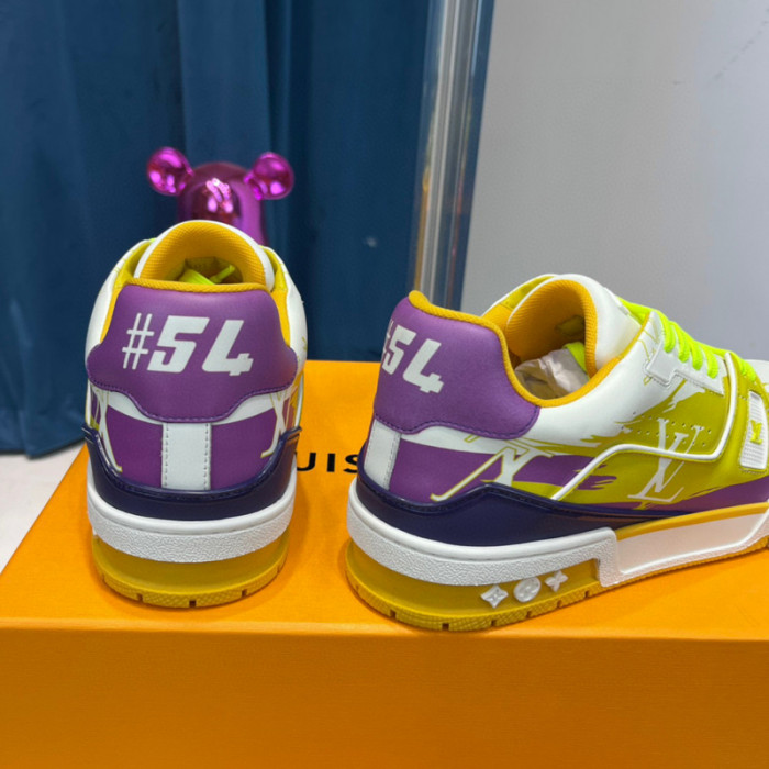 LV SNEAKER LV-000341