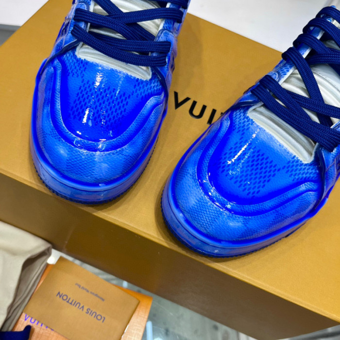 LV SNEAKER LV-000387