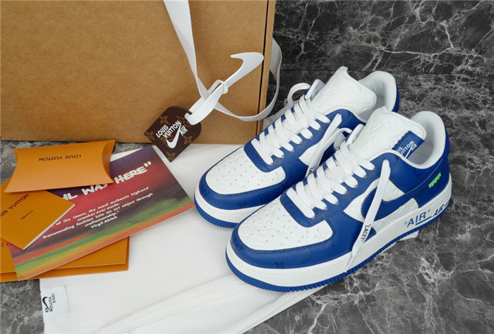LV SNEAKER LV-000249