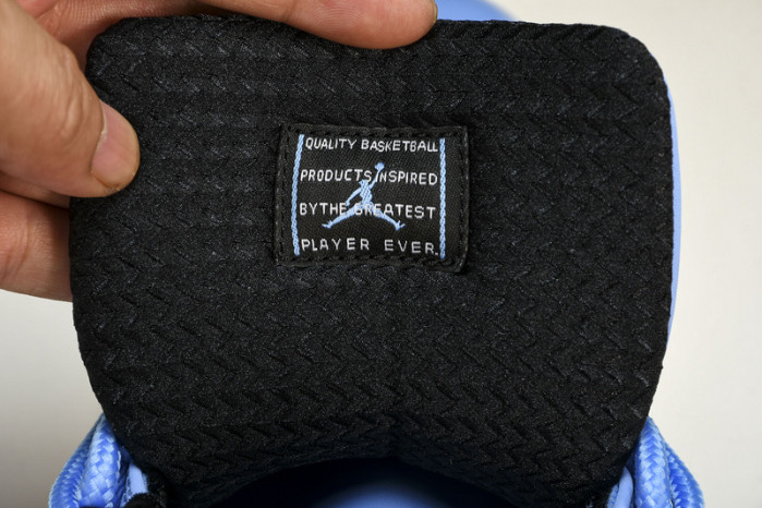 Jordan Ultimate Gift of Flight (11/29) 717602-900