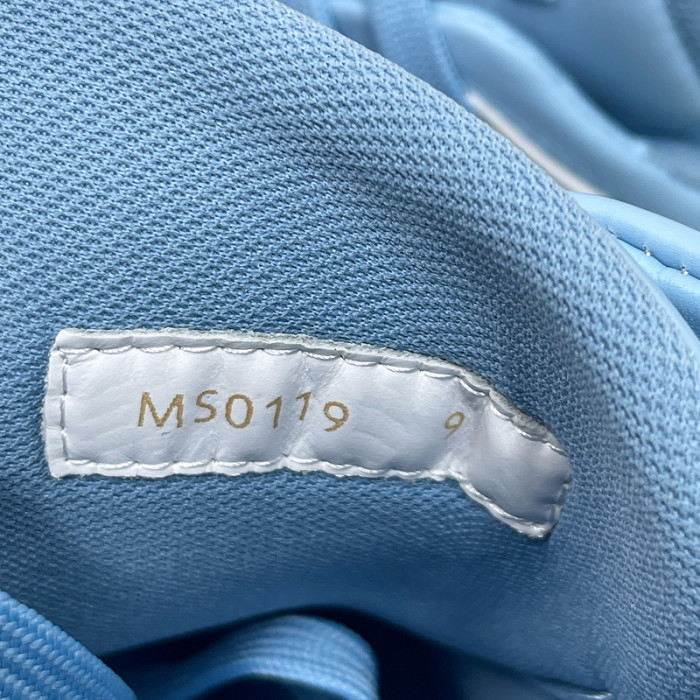 l**is V*t*n trainer sneaker lv-000025