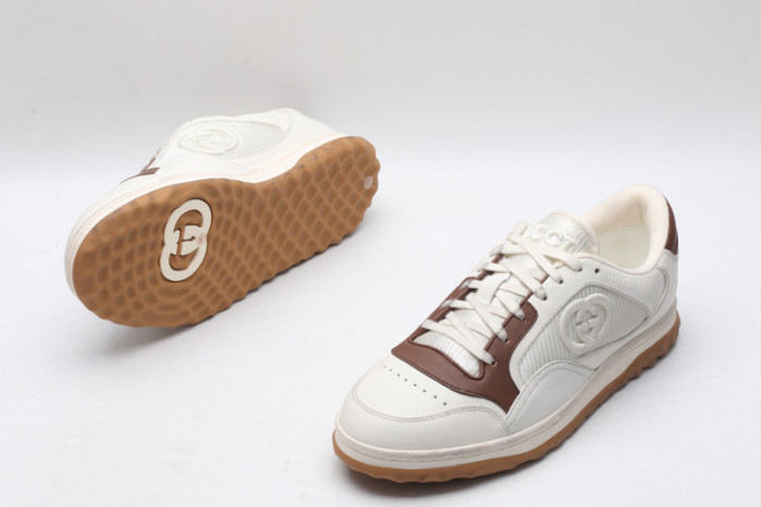 G*u*i* sneaker