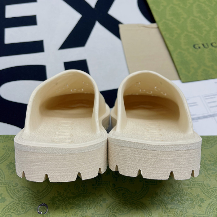 G*u*i* sandal 109