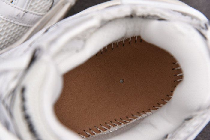 RUNNER SNEAKER RS009